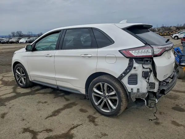 2FMPK4AP2JBC21946 2018 FORD EDGE - Image 2