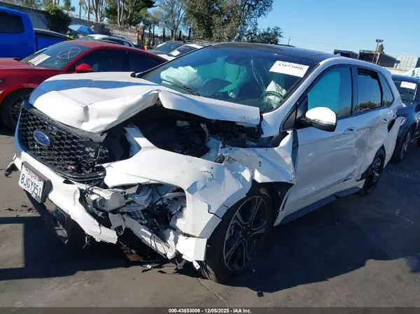2FMPK4AP2KBB27826 2019 FORD EDGE - Image 2