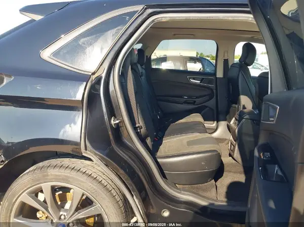 2FMPK4AP3JBB85684 2018 FORD EDGE - Image 8