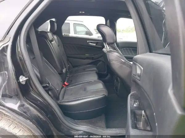 2FMPK4AP3KBB20349 2019 FORD EDGE - Image 8
