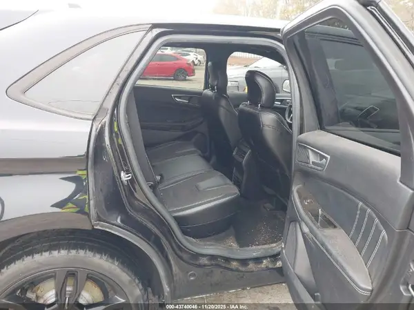 2FMPK4AP3KBC14649 2019 FORD EDGE - Image 8