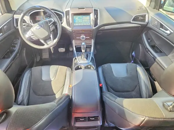 2FMPK4AP4JBC52762 2018 FORD EDGE - Image 8