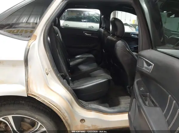 2FMPK4AP4KBB38889 2019 FORD EDGE - Image 8