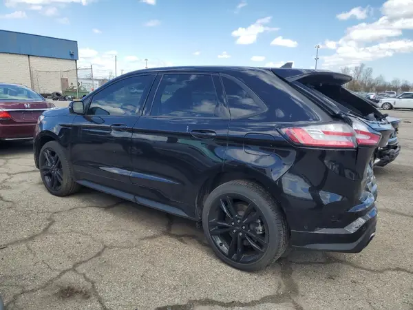 2FMPK4AP5RBA35748 2024 FORD EDGE - Image 2