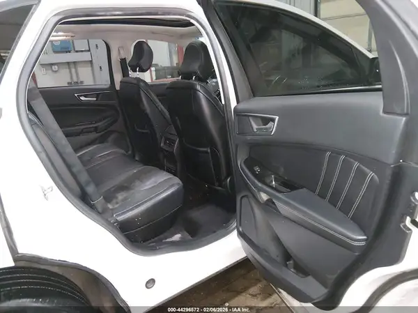 2FMPK4AP6HBB43343 2017 FORD EDGE - Image 8
