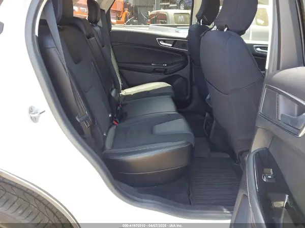 2FMPK4AP7HBB46770 2017 FORD EDGE - Image 8