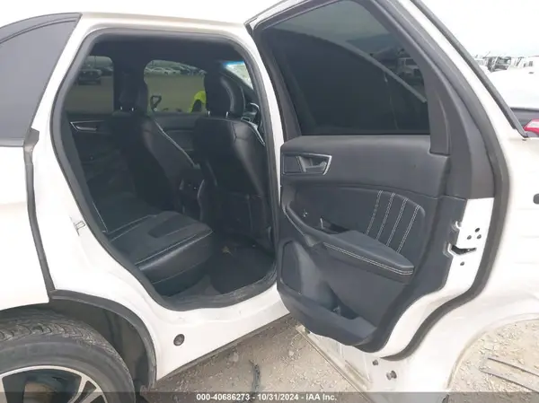 2FMPK4AP7KBC16890 2019 FORD EDGE - Image 8