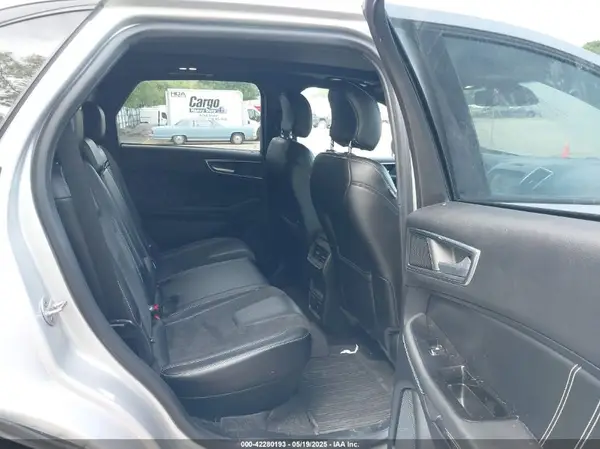 2FMPK4AP8KBC75379 2019 FORD EDGE - Image 8