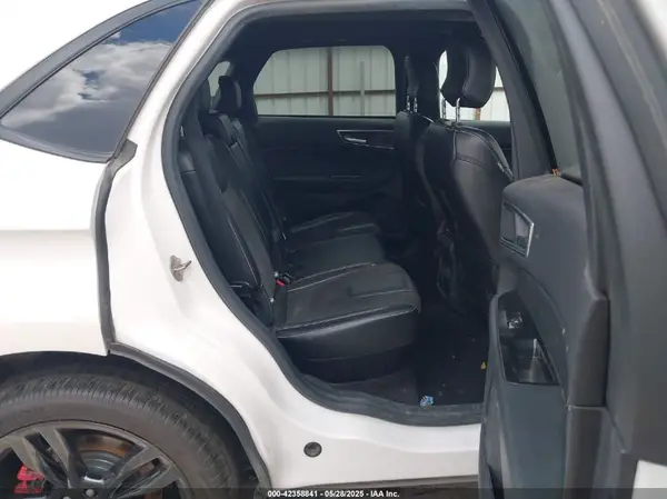 2FMPK4AP9KBC38728 2019 FORD EDGE - Image 8