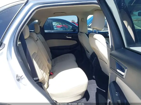 2FMPK4G90NBA56252 2022 FORD EDGE - Image 8