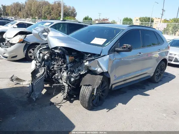 2FMPK4G90PBA05014 2023 FORD EDGE - Image 2