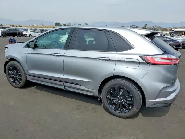 2FMPK4G90RBB05021 2024 FORD EDGE - Image 2