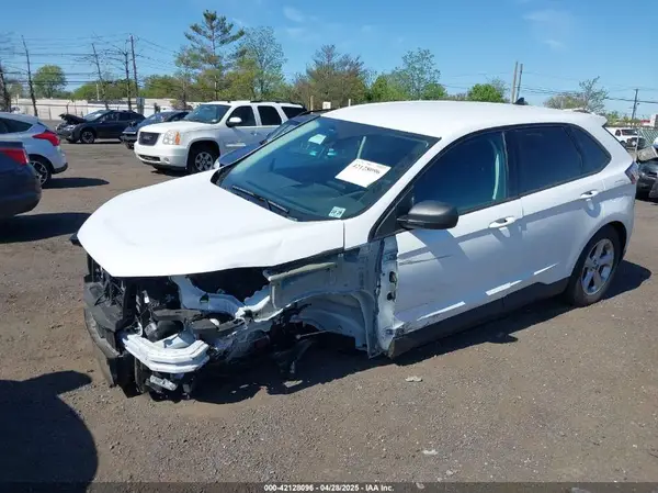 2FMPK4G90RBB24765 2024 FORD EDGE - Image 2