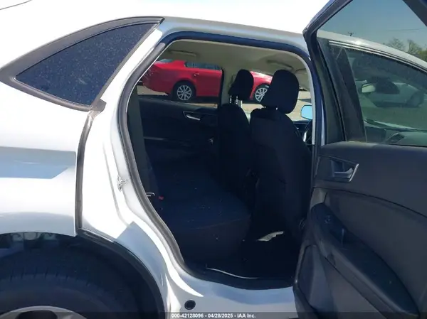 2FMPK4G90RBB24765 2024 FORD EDGE - Image 8