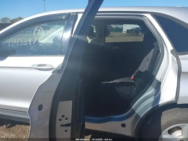 2FMPK4G91HBC08561 2017 FORD EDGE - Image 8