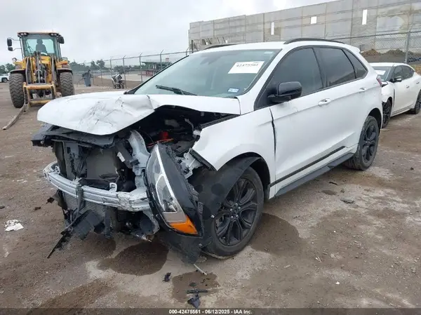 2FMPK4G92PBA31999 2023 FORD EDGE - Image 2