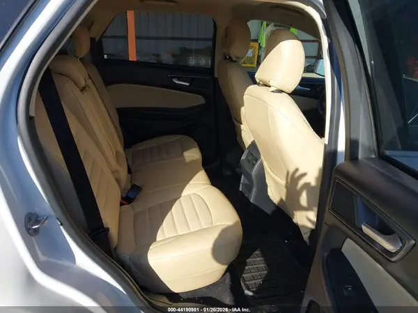 2FMPK4G93NBA74535 2022 FORD EDGE - Image 8