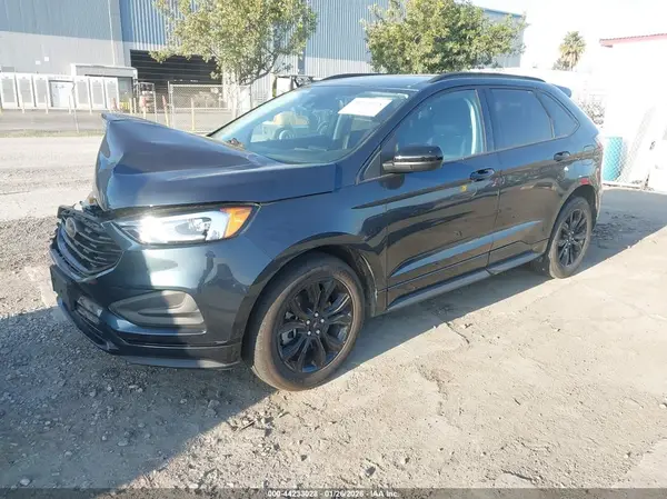 2FMPK4G93NBB13530 2022 FORD EDGE - Image 2