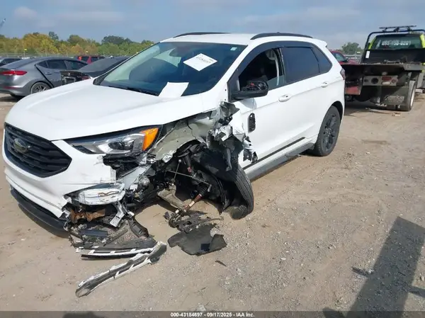 2FMPK4G94RBA34504 2024 FORD EDGE - Image 2