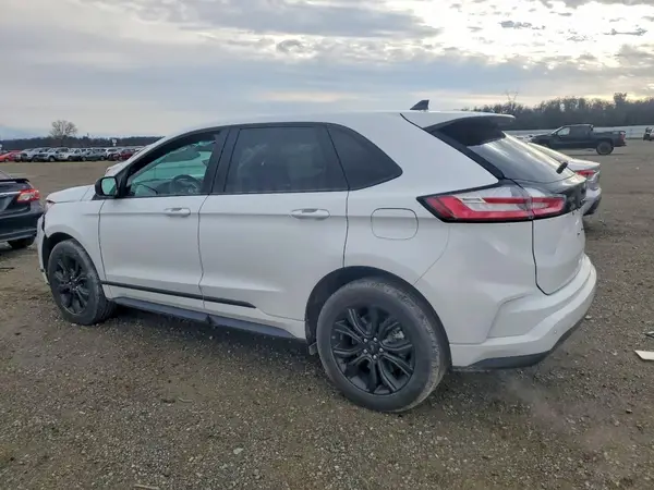 2FMPK4G94RBB24235 2024 FORD EDGE - Image 2