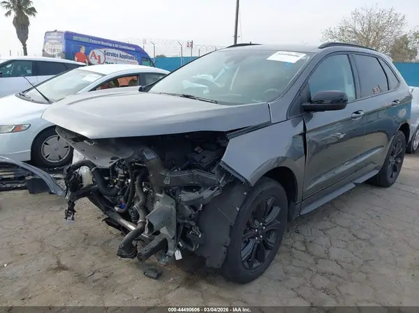 2FMPK4G96PBA17359 2023 FORD EDGE - Image 2