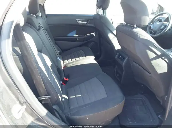 2FMPK4G98GBB61804 2016 FORD EDGE - Image 8