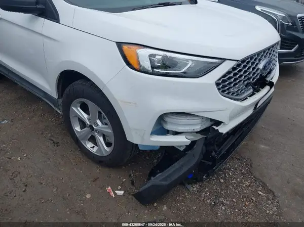 2024 FORD EDGE auction photo 6