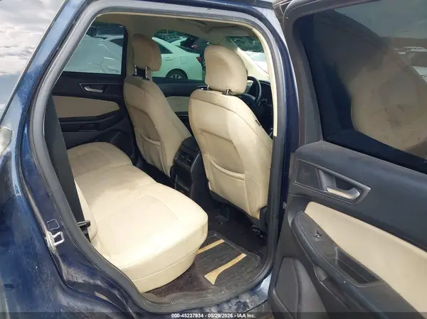 2FMPK4G9XHBB46397 2017 FORD EDGE - Image 8