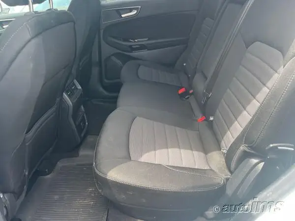 2FMPK4G9XKBB57276 2019 FORD EDGE - Image 2