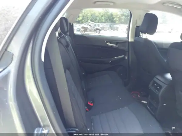 2FMPK4G9XNBA72779 2022 FORD EDGE - Image 8