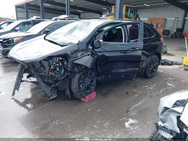 2FMPK4G9XNBA86147 2022 FORD EDGE - Image 2