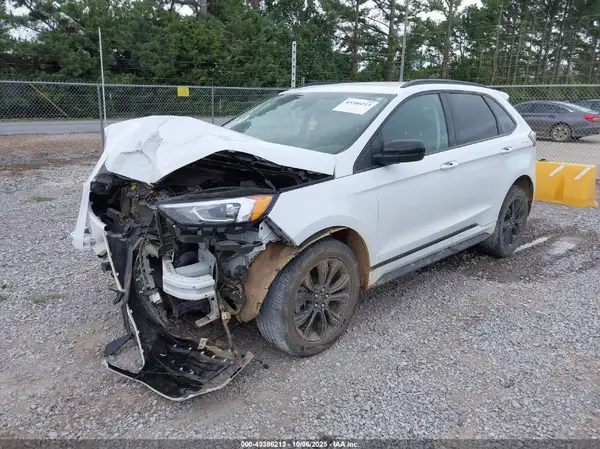 2FMPK4G9XRBA25502 2024 FORD EDGE - Image 2