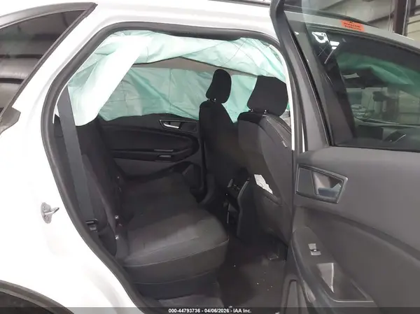 2FMPK4G9XRBA95646 2024 FORD EDGE - Image 8