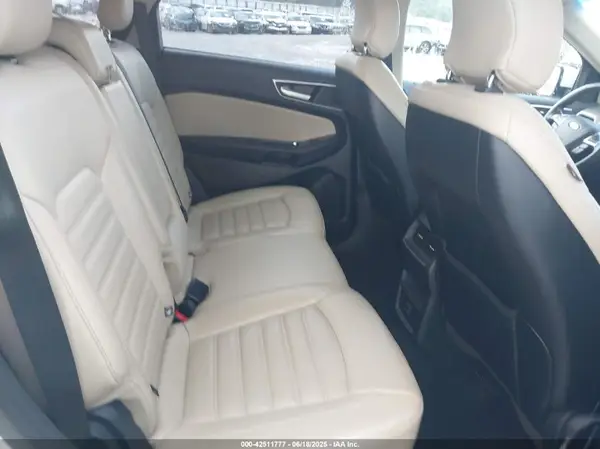 2FMPK4J80HBC04243 2017 FORD EDGE - Image 8