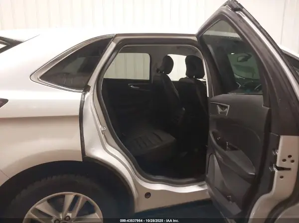 2FMPK4J81GBC06808 2016 FORD EDGE - Image 8