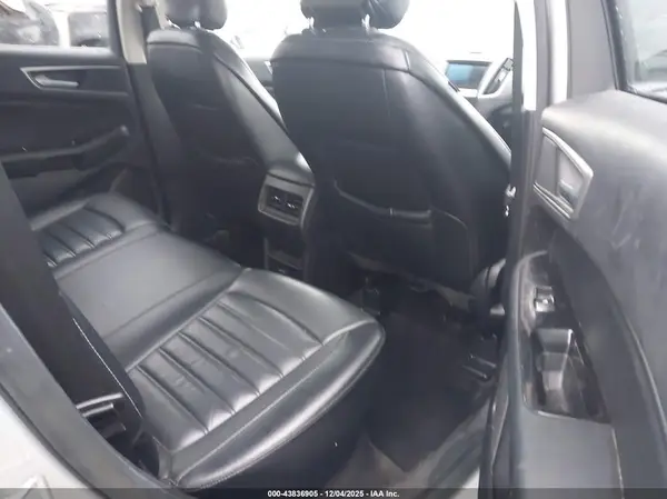 2FMPK4J81HBC18426 2017 FORD EDGE - Image 8