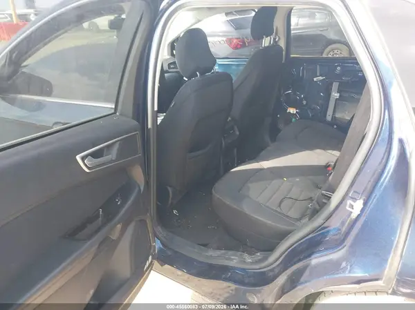 2FMPK4J82HBB15547 2017 FORD EDGE - Image 8