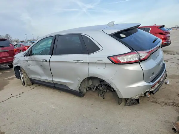 2FMPK4J82JBC33359 2018 FORD EDGE - Image 2