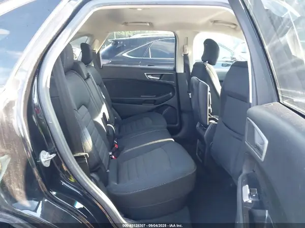 2FMPK4J83JBC19065 2018 FORD EDGE - Image 8