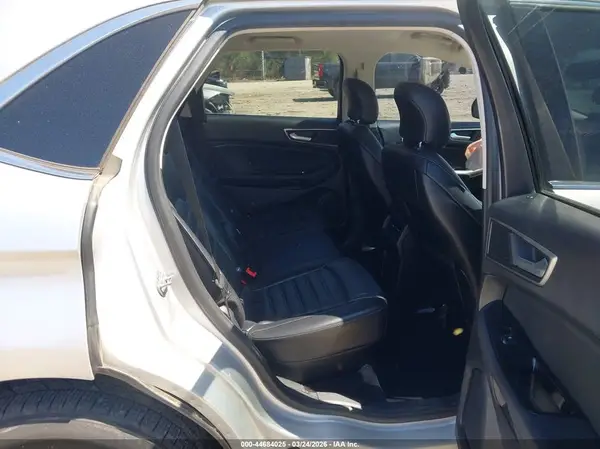 2FMPK4J84HBB93103 2017 FORD EDGE - Image 8