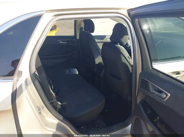 2FMPK4J85HBB18927 2017 FORD EDGE - Image 8