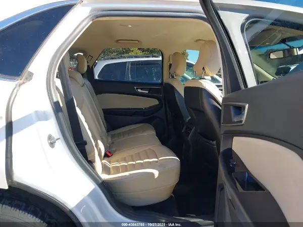 2FMPK4J88GBC61935 2016 FORD EDGE - Image 8