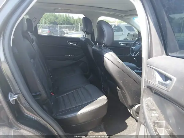2FMPK4J88HBB95744 2017 FORD EDGE - Image 8
