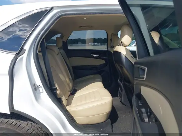 2FMPK4J88HBC04927 2017 FORD EDGE - Image 8