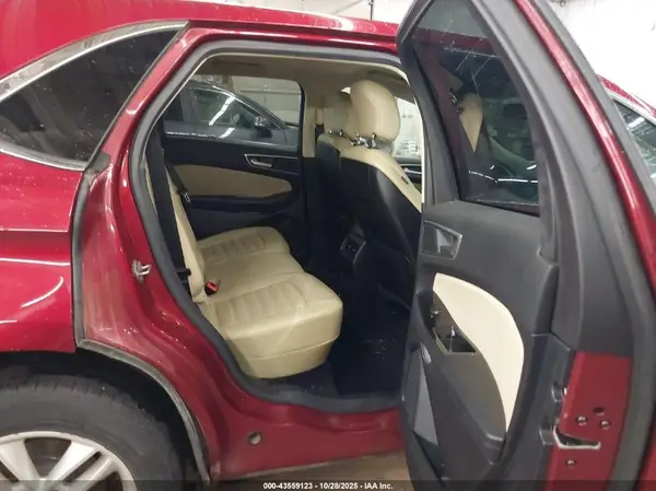 2FMPK4J8XGBC66828 2016 FORD EDGE - Image 8