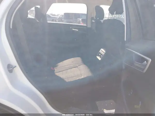 2FMPK4J8XHBC40103 2017 FORD EDGE - Image 8