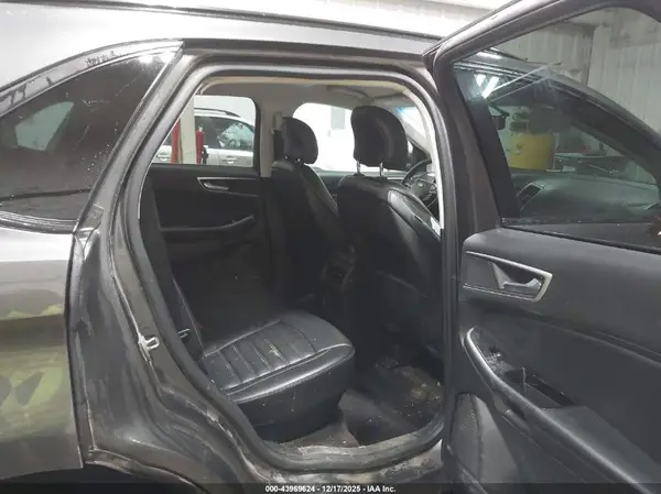 2FMPK4J90HBC55993 2017 FORD EDGE - Image 8
