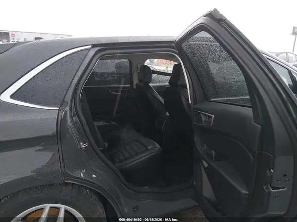 2FMPK4J90MBA24182 2021 FORD EDGE - Image 8