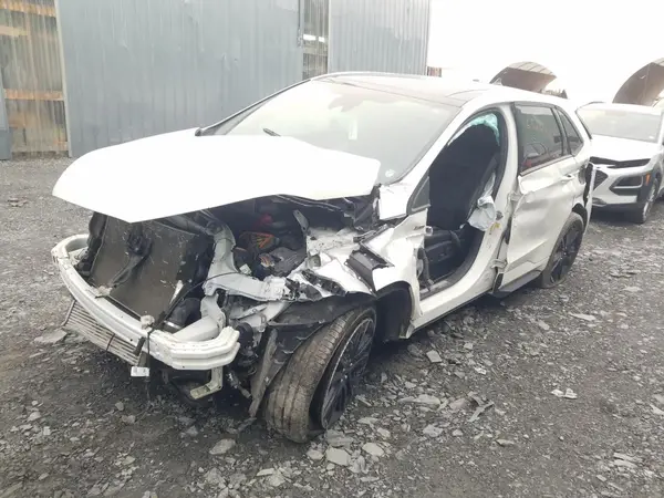 2FMPK4J90MBA30550 2021 FORD EDGE - Image 2