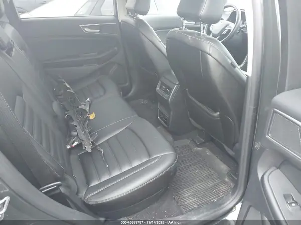 2FMPK4J90NBA00725 2022 FORD EDGE - Image 8